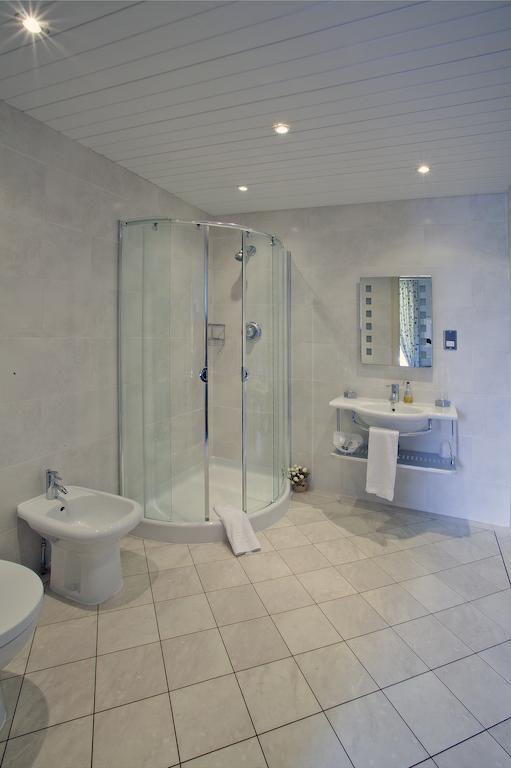Langley Bank Guest House Ayr Kamer foto